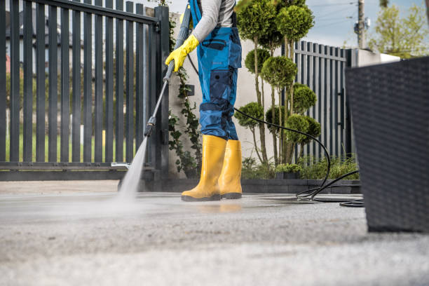 Best Rust Removal  in Grantsburg, WI